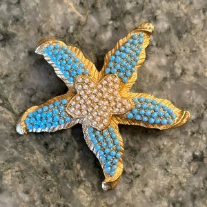 Vintage costume jewelry Starfish